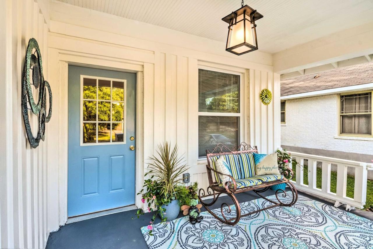 Remodeled Downtown Hot Springs Home With Porch المظهر الخارجي الصورة