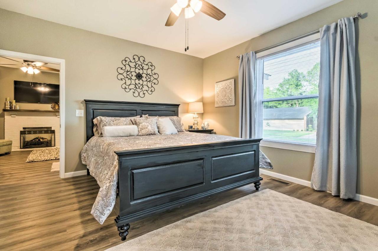 Remodeled Downtown Hot Springs Home With Porch المظهر الخارجي الصورة
