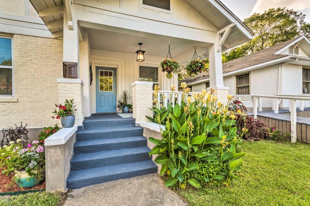 Remodeled Downtown Hot Springs Home With Porch المظهر الخارجي الصورة